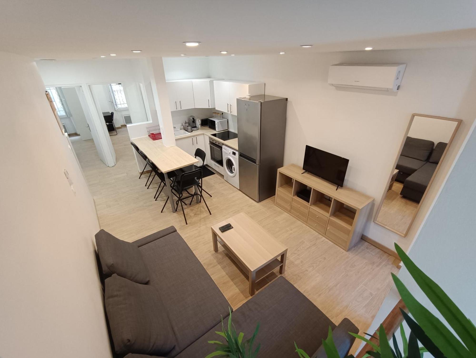T3 Renove Avec Cour, Intra Muros Avinyon Dış mekan fotoğraf