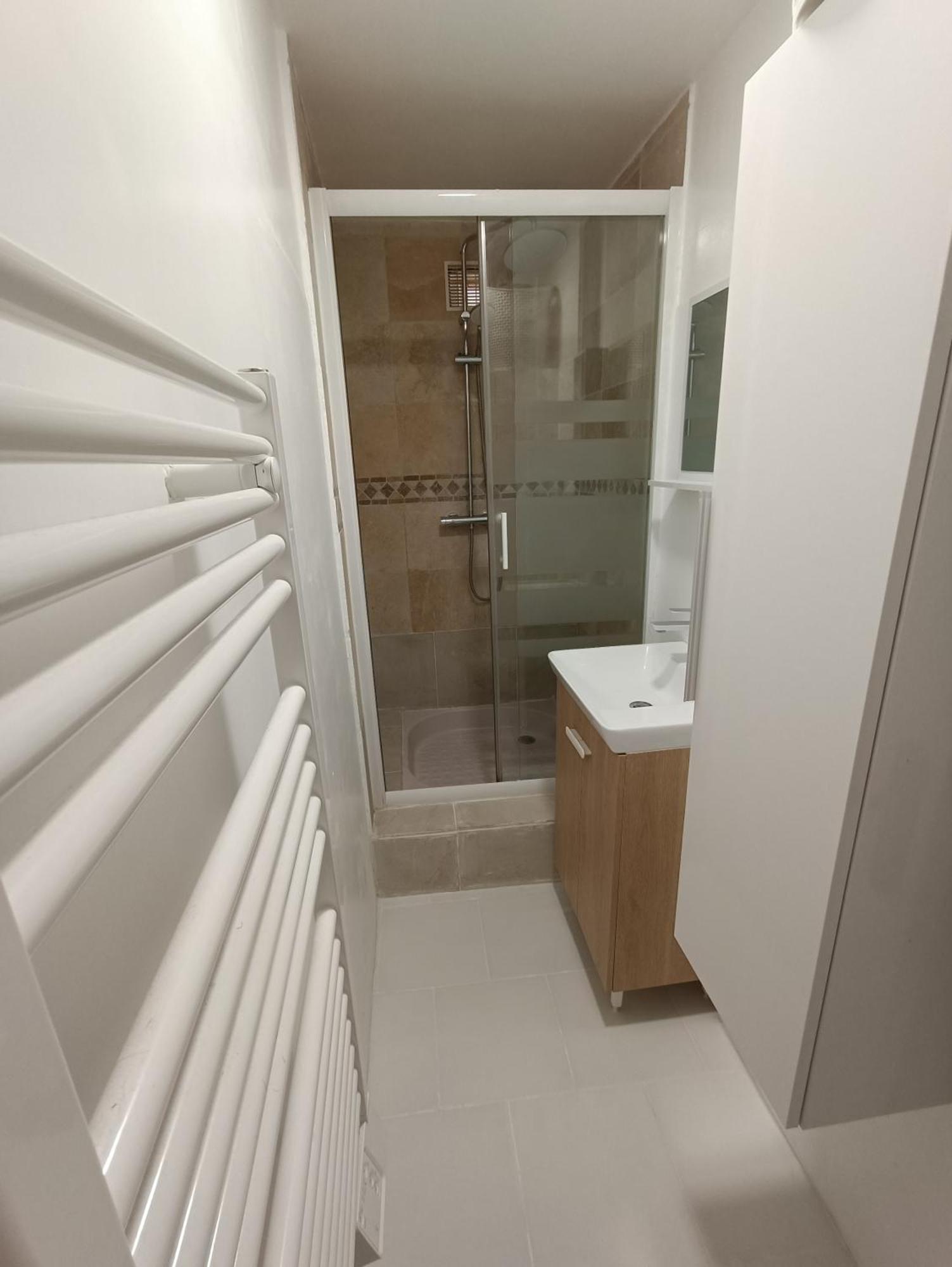 T3 Renove Avec Cour, Intra Muros Avinyon Dış mekan fotoğraf